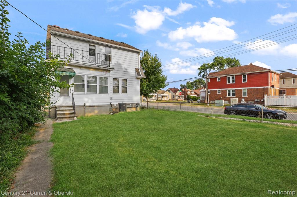 6401 Payne Avenue Property Photo 29