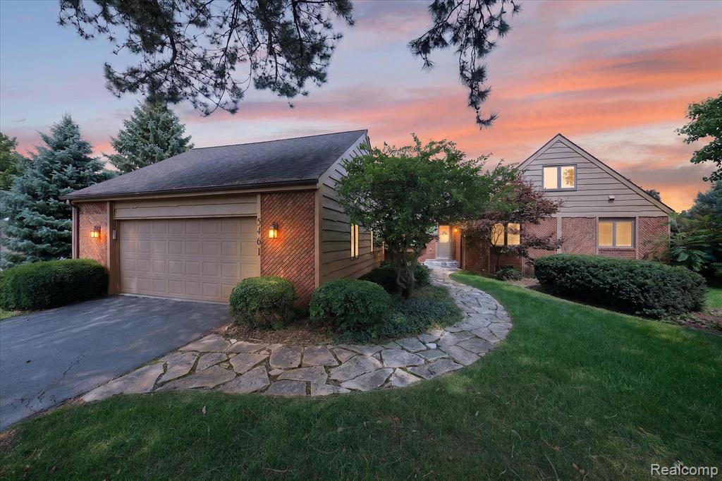 5461 Countryside Drive Property Photo 1