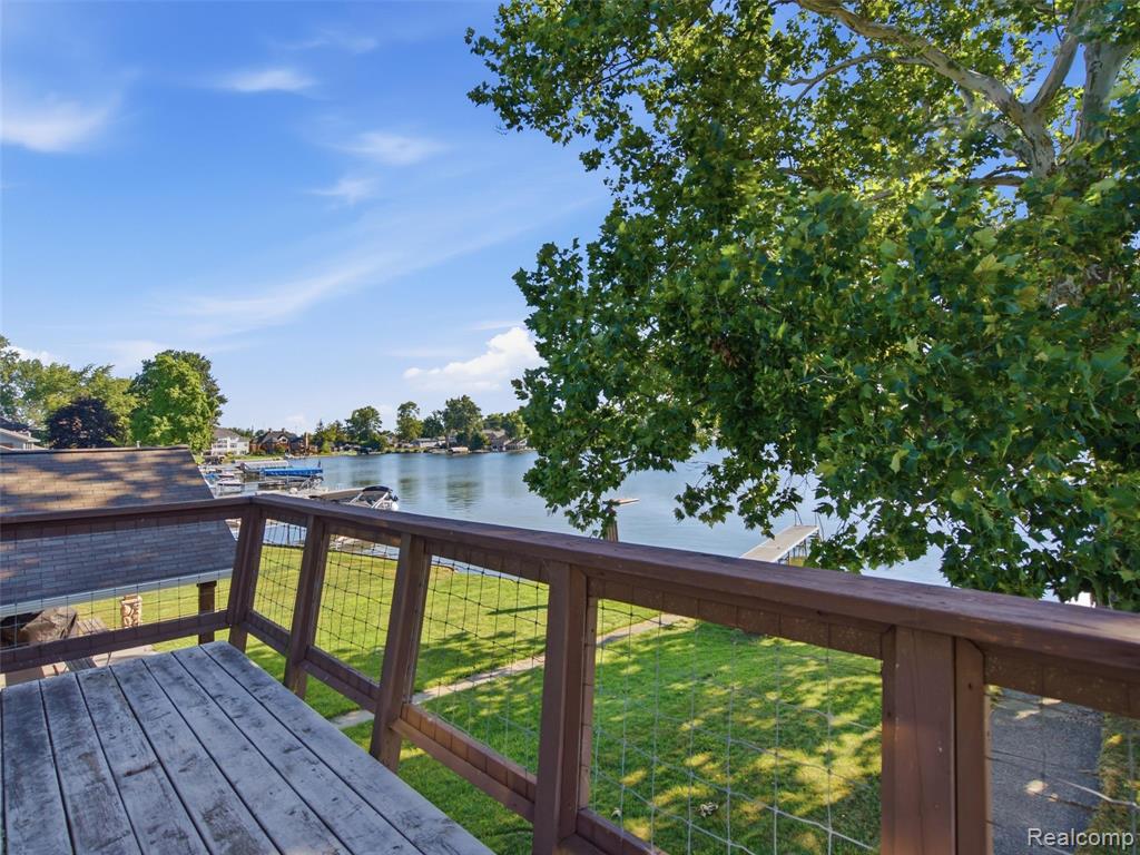 12029 Torrey Road Property Photo 15