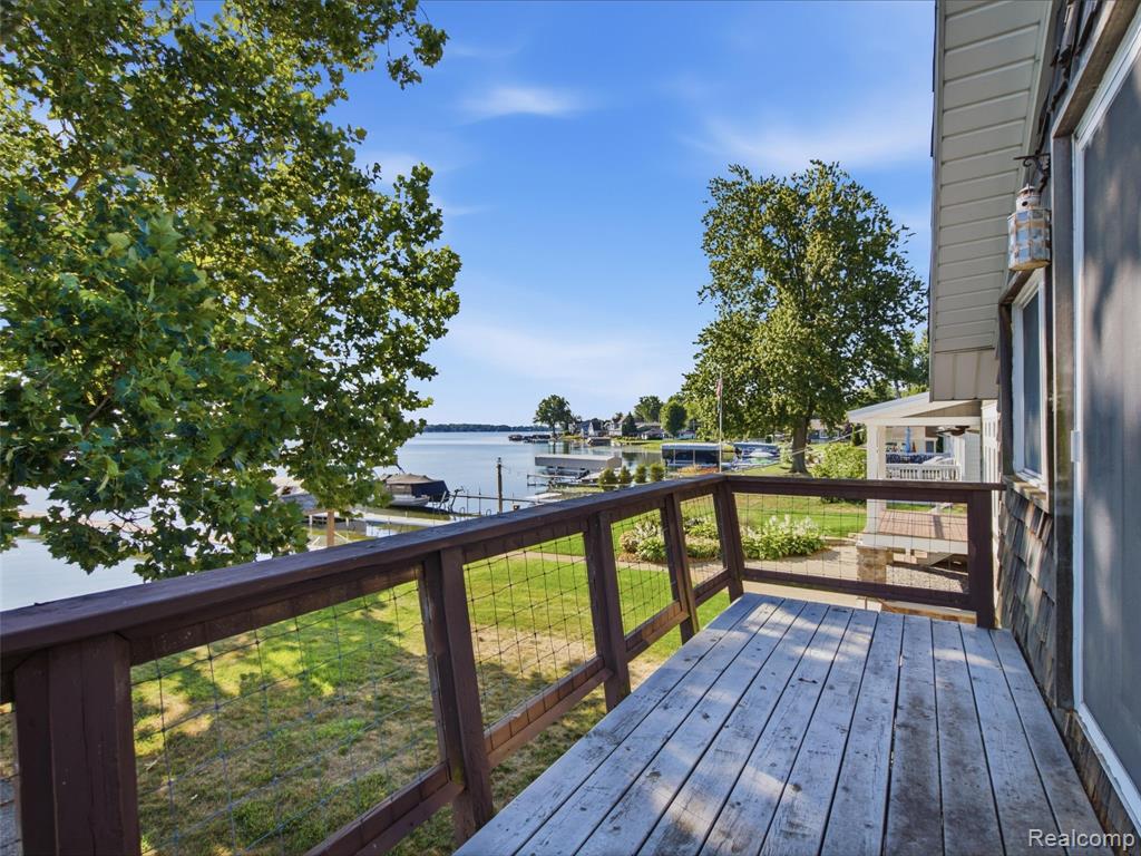 12029 Torrey Road Property Photo 16