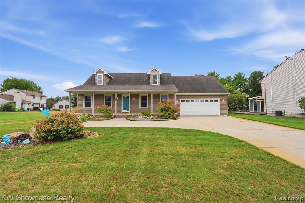 59563 Barkley Drive Property Photo 1