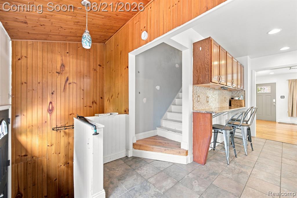 220 Magnolia Drive Property Photo 14
