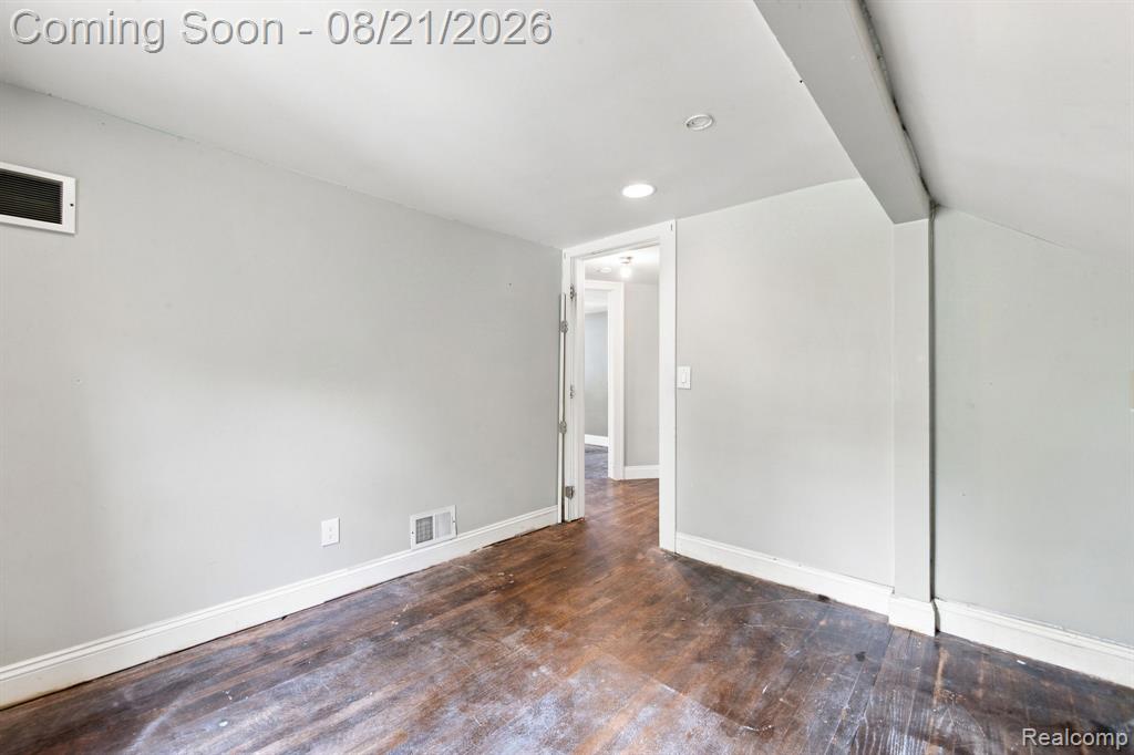220 Magnolia Drive Property Photo 16