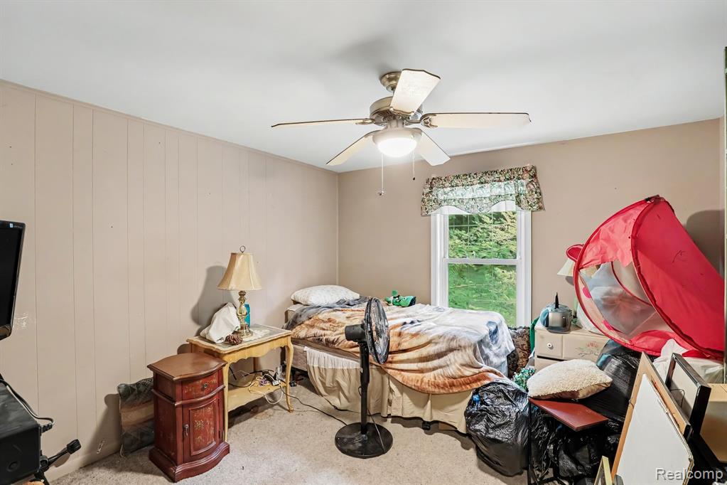 6323 Hough Road Property Photo 14