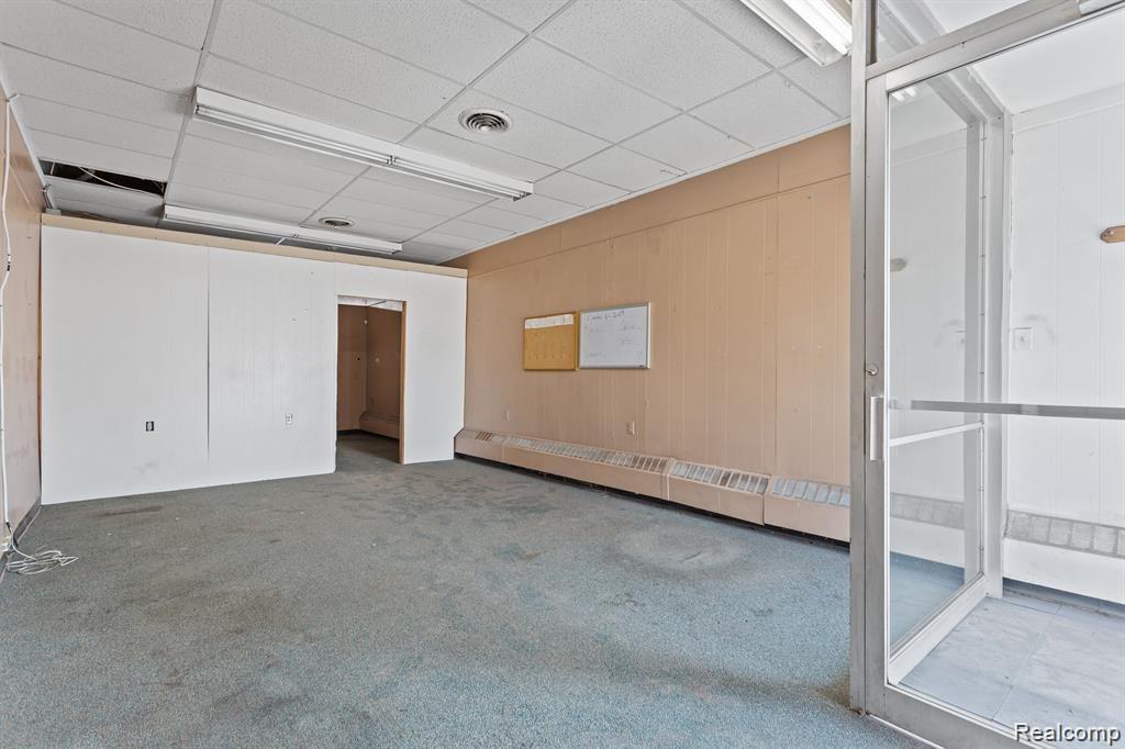 1116 Southfield Road Property Photo 7