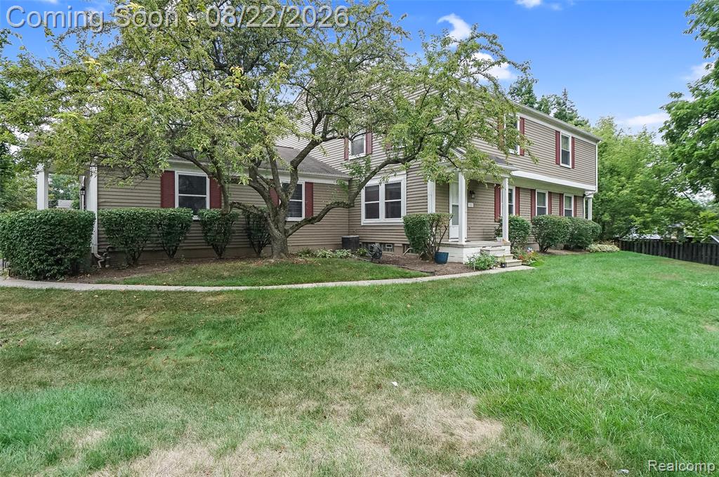 385 Neptune Drive Property Photo 1