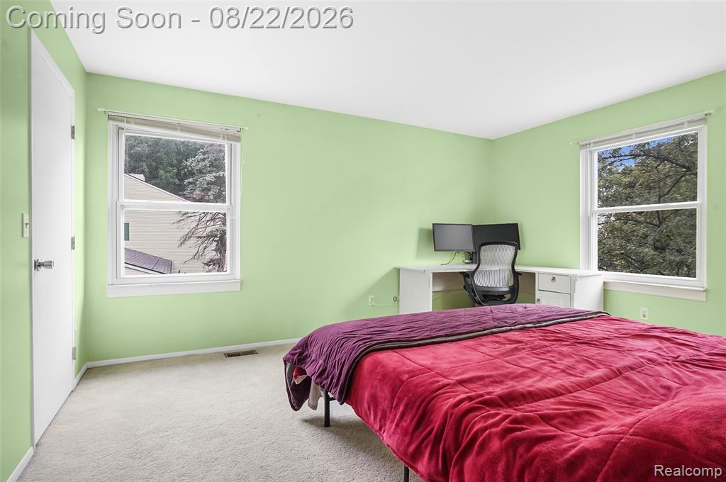 385 Neptune Drive Property Photo 13