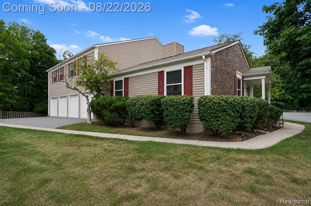 385 Neptune Drive Property Photo 27