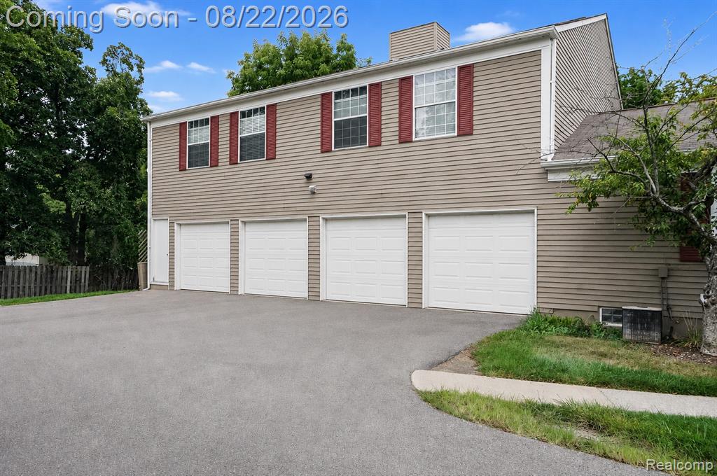 385 Neptune Drive Property Photo 28