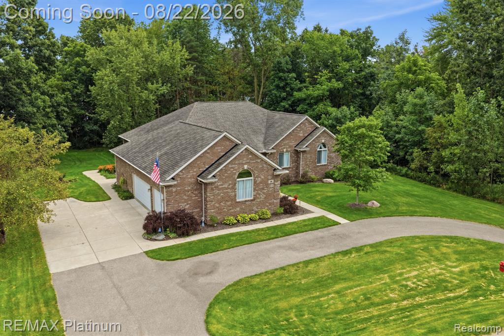 100 Fordney Place Property Photo 3
