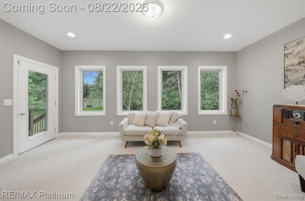 100 Fordney Place Property Photo 10