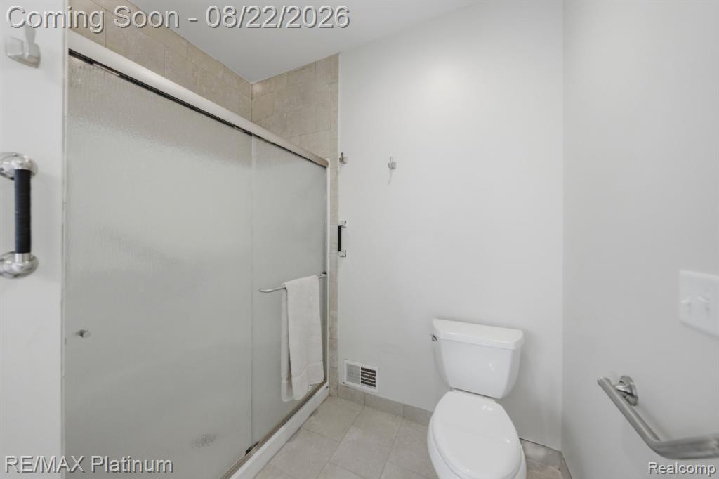 100 Fordney Place Property Photo 27