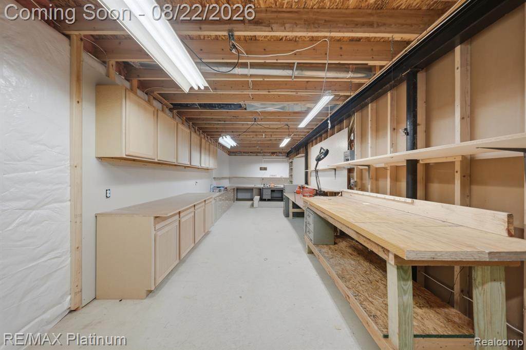 100 Fordney Place Property Photo 33
