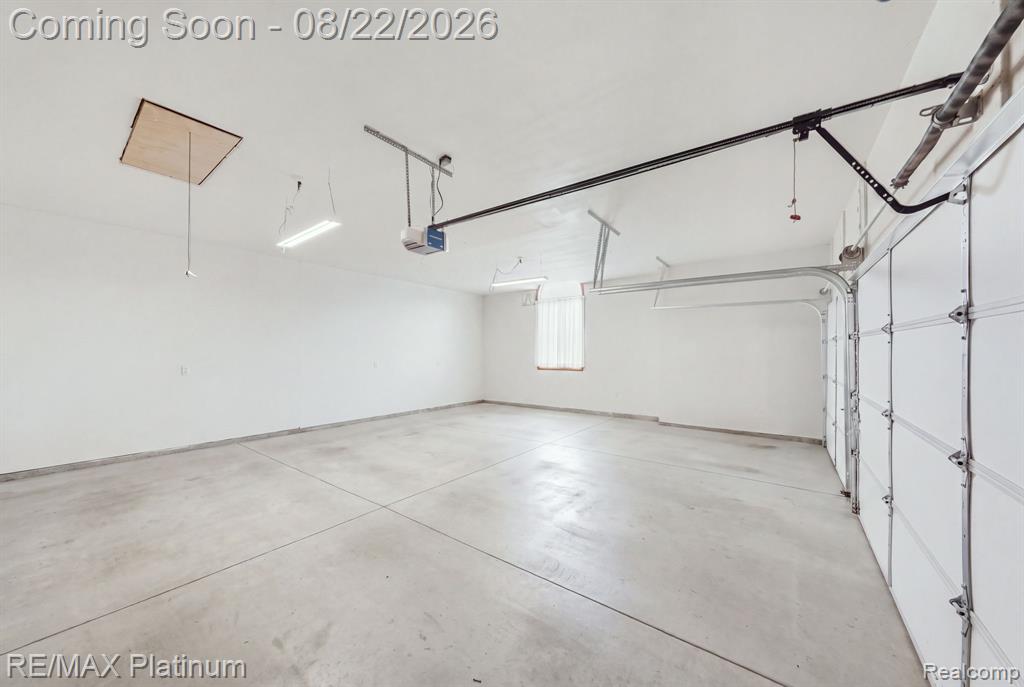 100 Fordney Place Property Photo 34