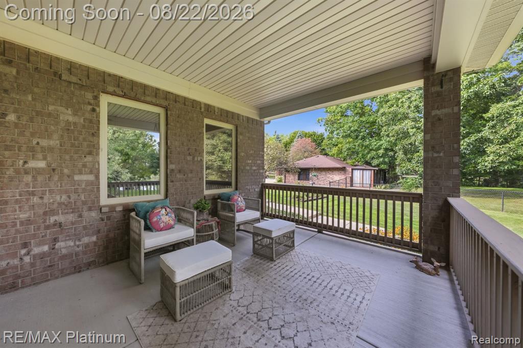 100 Fordney Place Property Photo 35