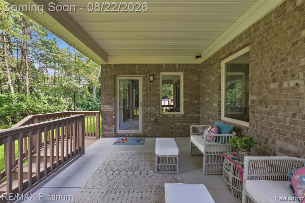 100 Fordney Place Property Photo 36
