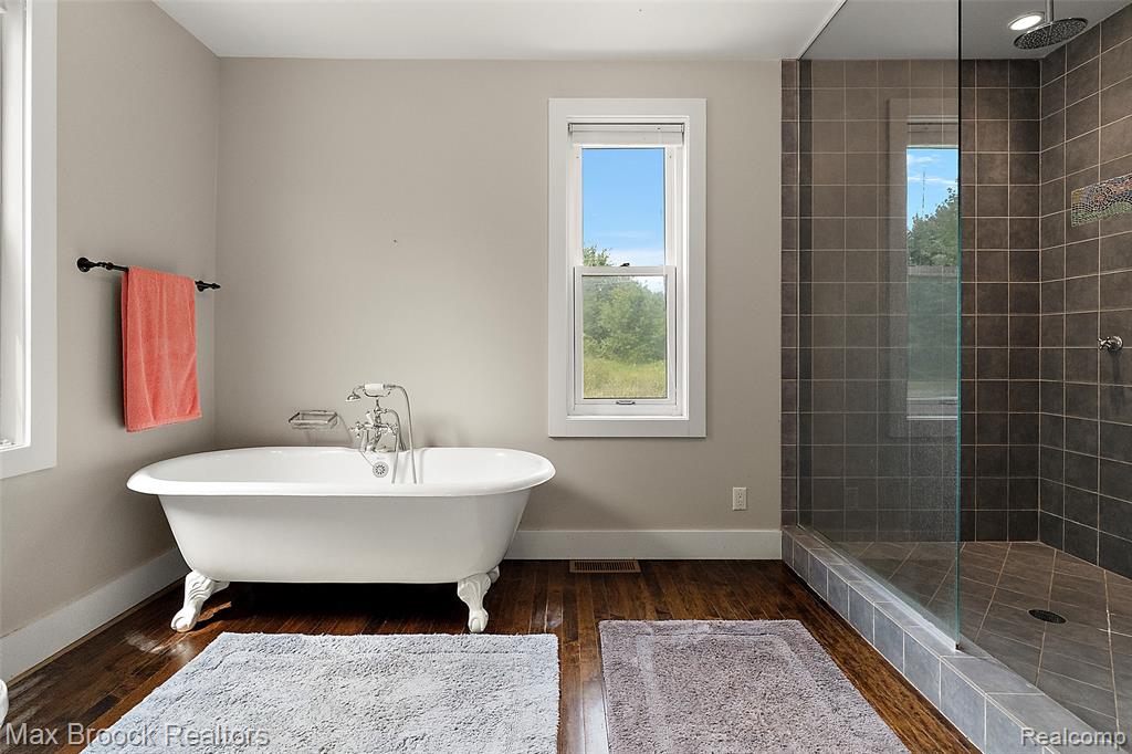 3362 S French Road Property Photo 20