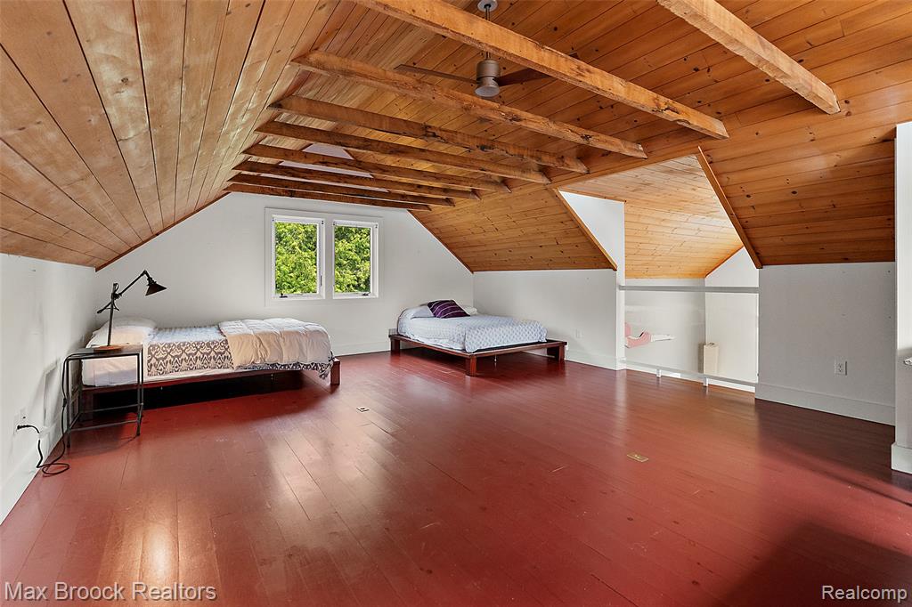 3362 S French Road Property Photo 21