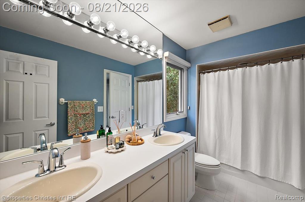 2010 Northlawn Boulevard Property Photo 48