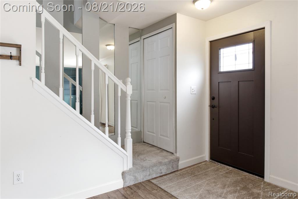 10834 Continental Drive Property Photo 4