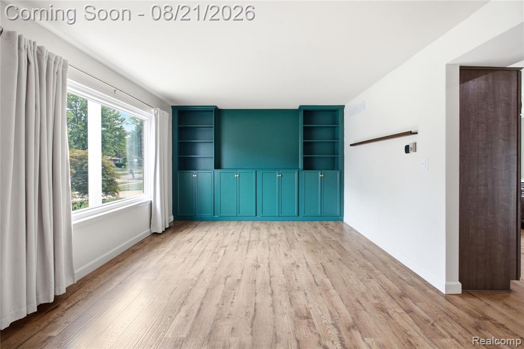 10834 Continental Drive Property Photo 7