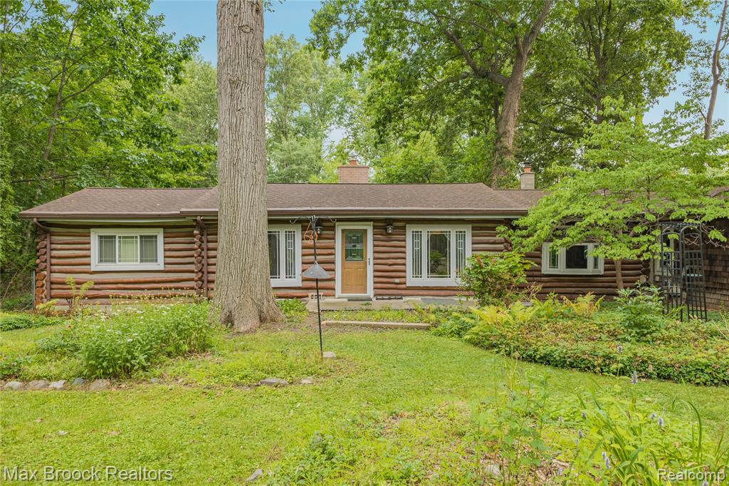 29799 Linden Street Property Photo 3