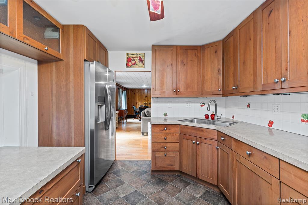 29799 Linden Street Property Photo 25