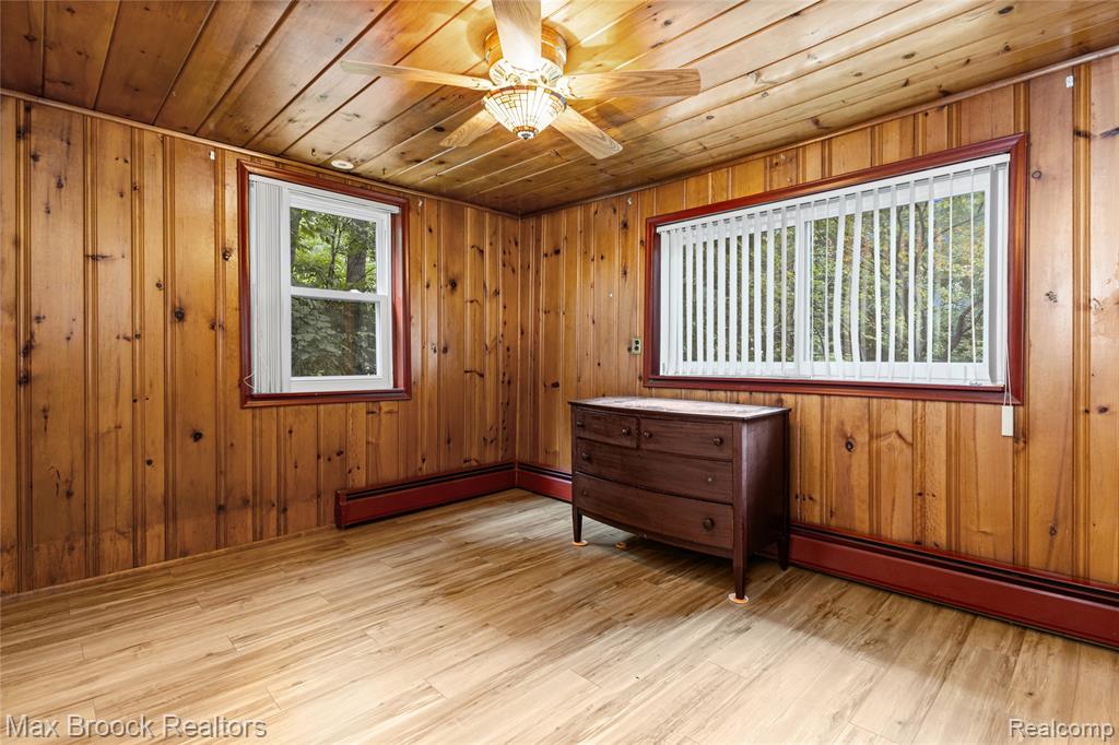 29799 Linden Street Property Photo 42