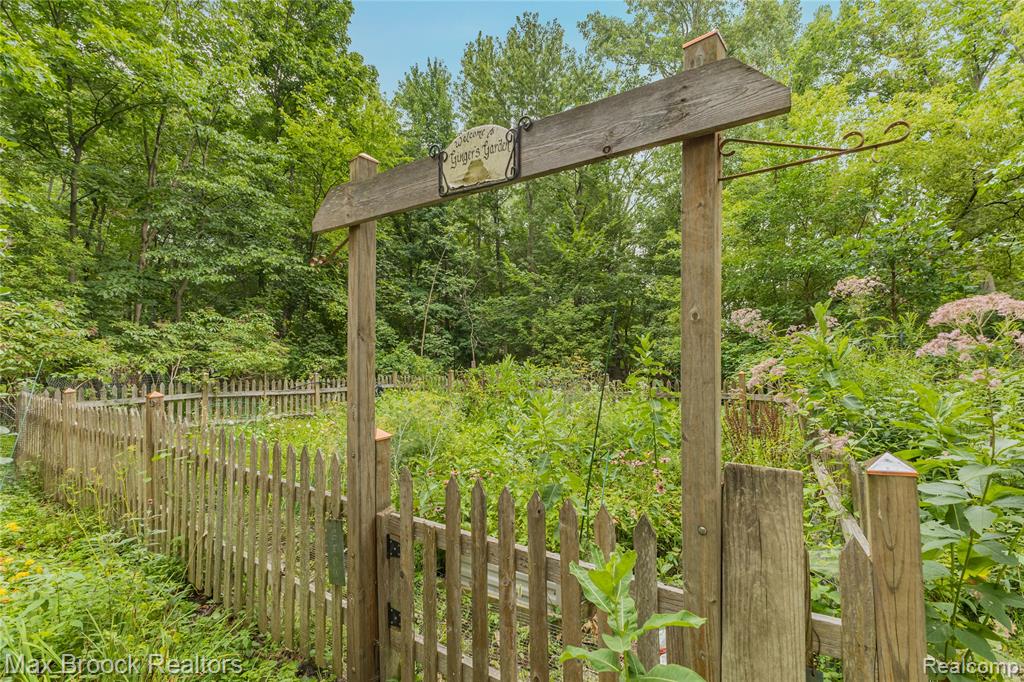 29799 Linden Street Property Photo 61