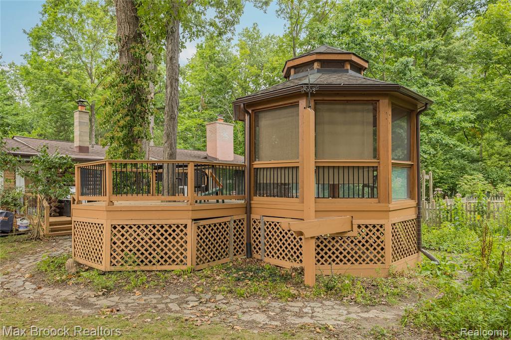 29799 Linden Street Property Photo 66