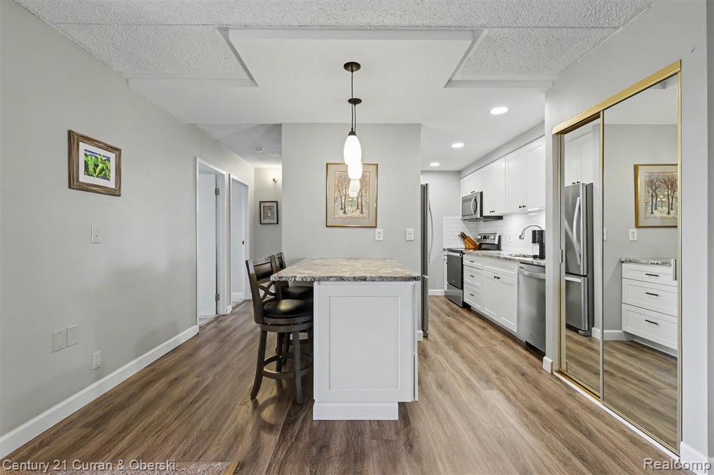 21800 Morley Avenue Property Photo 15