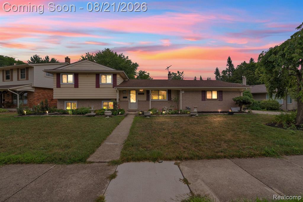 15546 Liverpool Street Property Photo 1