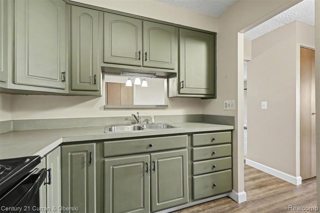 21800 Morley Avenue Property Photo 18