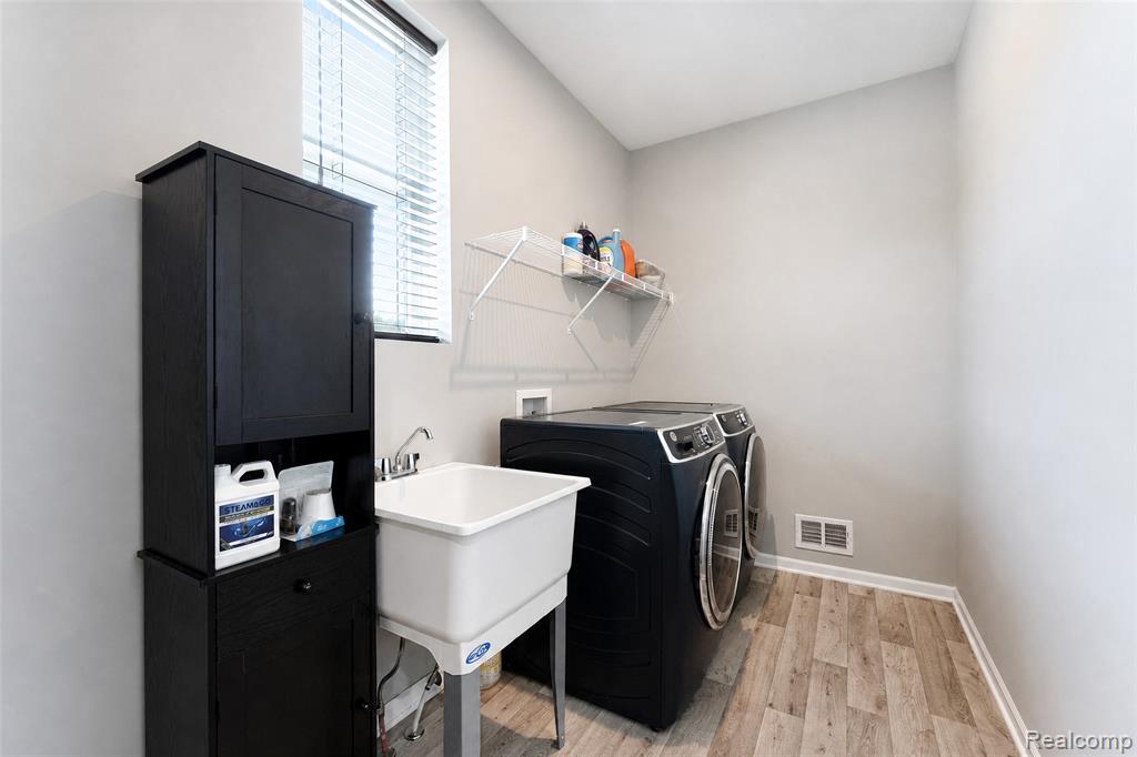4146 Newgard Drive Property Photo 28