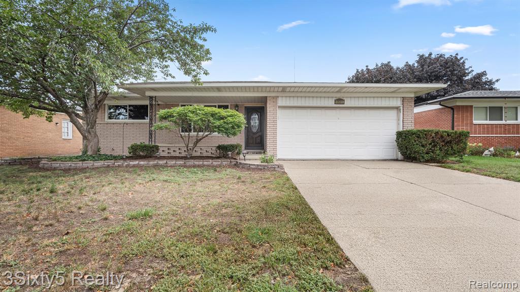 26430 Joe Drive Property Photo 1