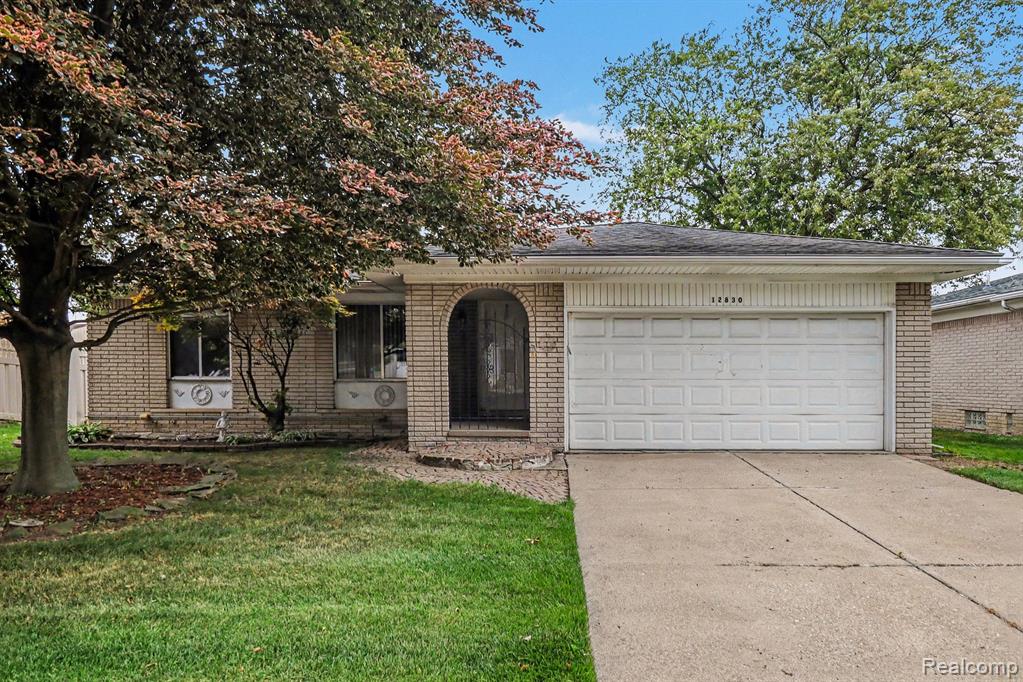 12830 Shery Lane Property Photo 1