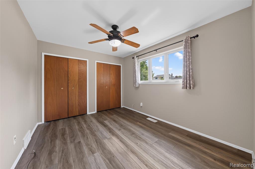 29736 Warner Avenue Property Photo 12