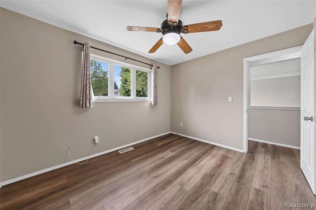 29736 Warner Avenue Property Photo 13