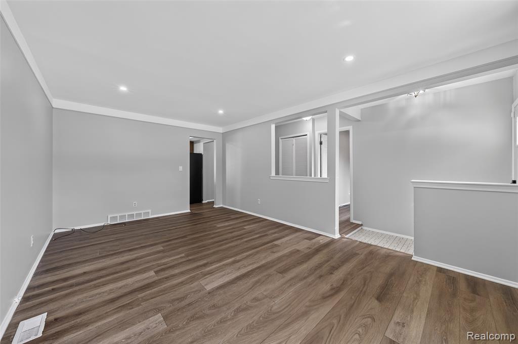 29736 Warner Avenue Property Photo 18