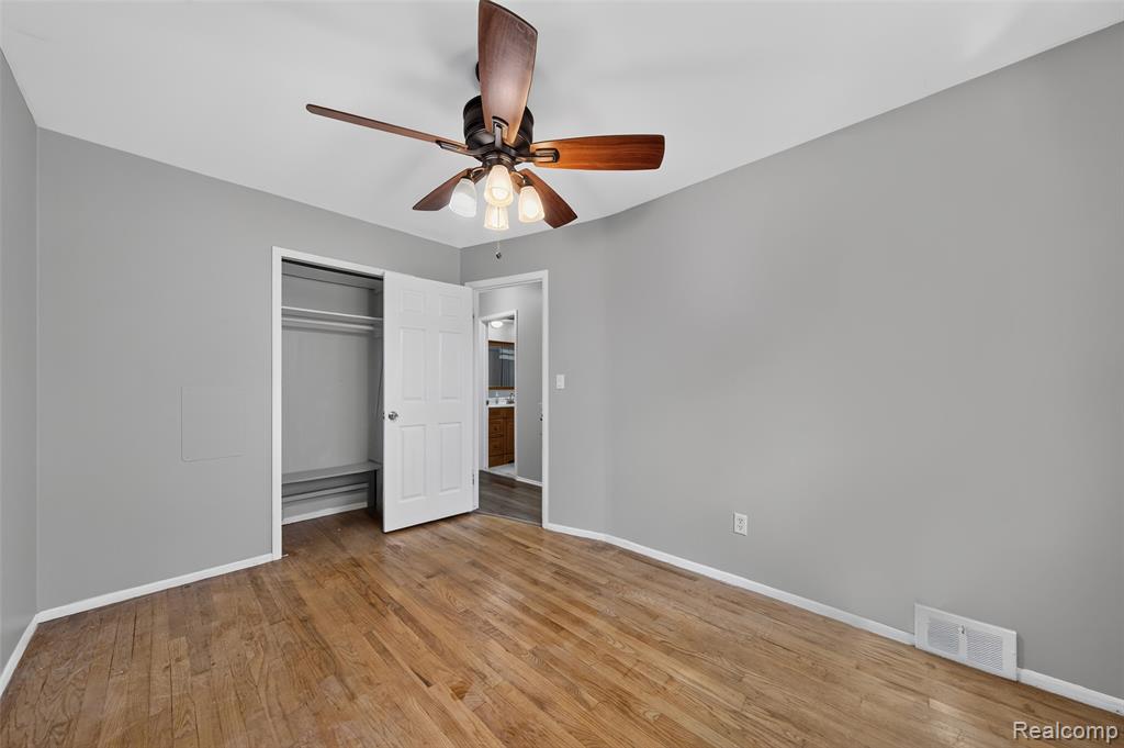 29736 Warner Avenue Property Photo 21