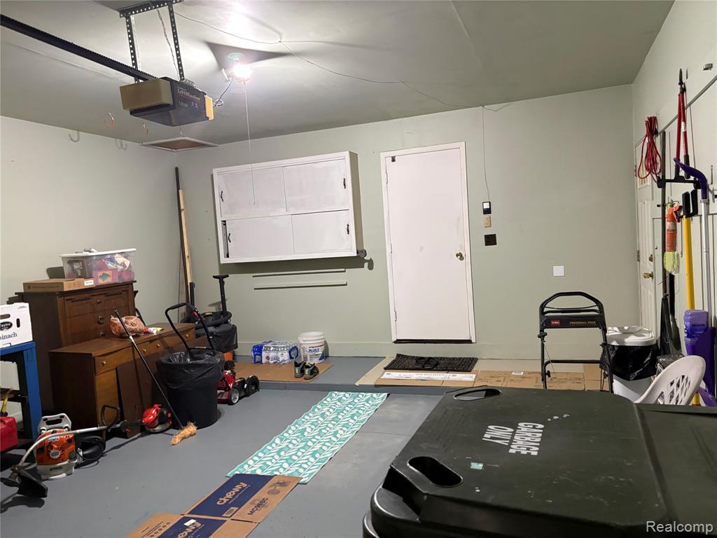 36357 Weber Drive Property Photo 23