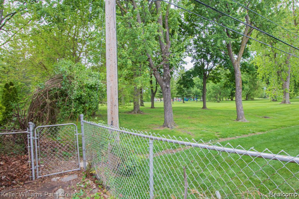 36357 Weber Drive Property Photo 25
