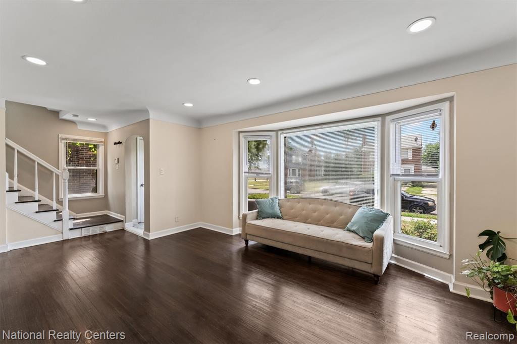 12818 Archdale Street Property Photo 3