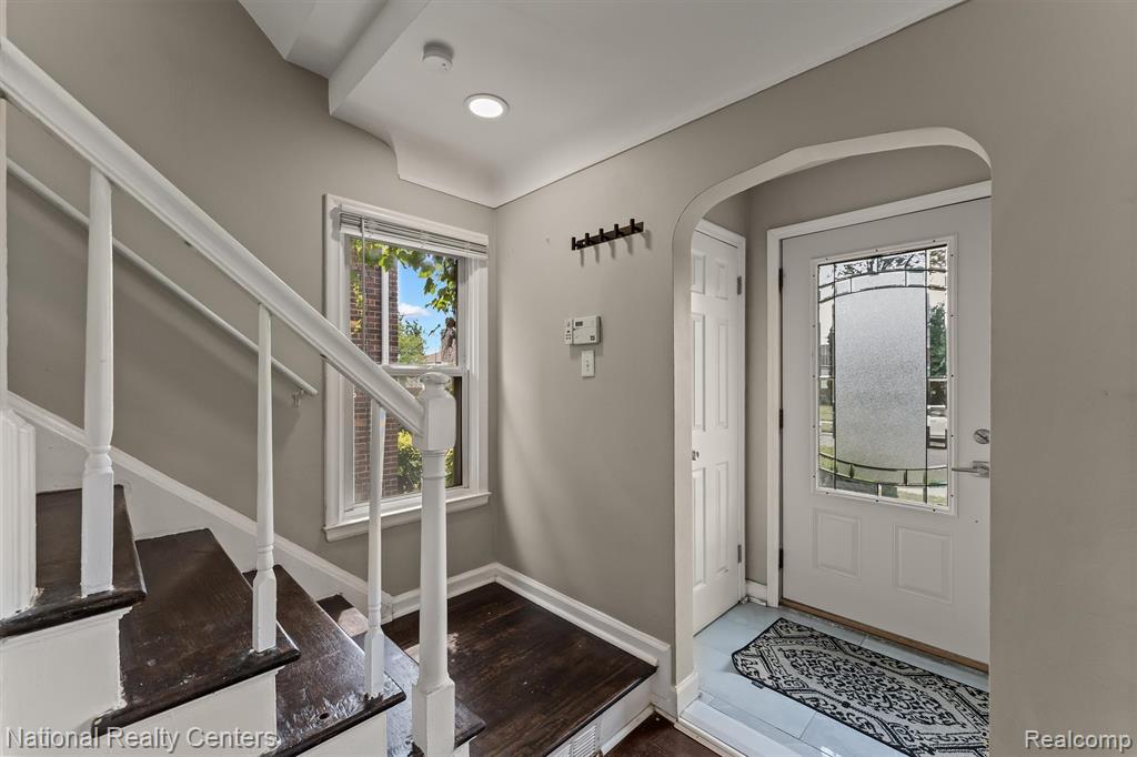 12818 Archdale Street Property Photo 6