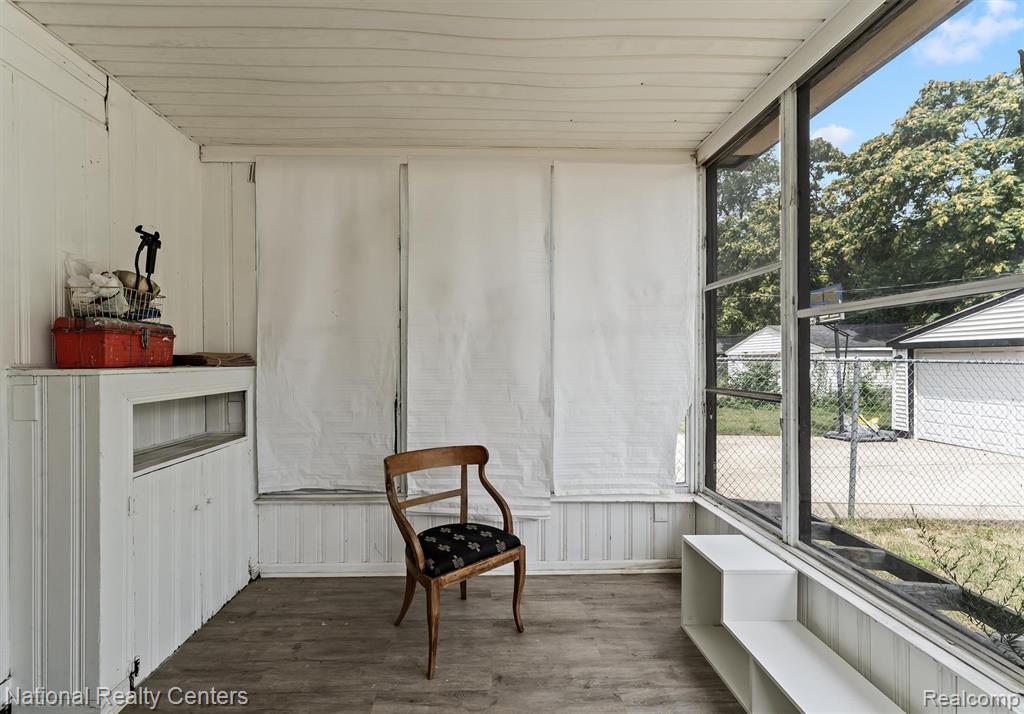 12818 Archdale Street Property Photo 10