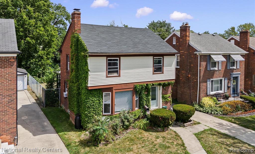 12818 Archdale Street Property Photo 33