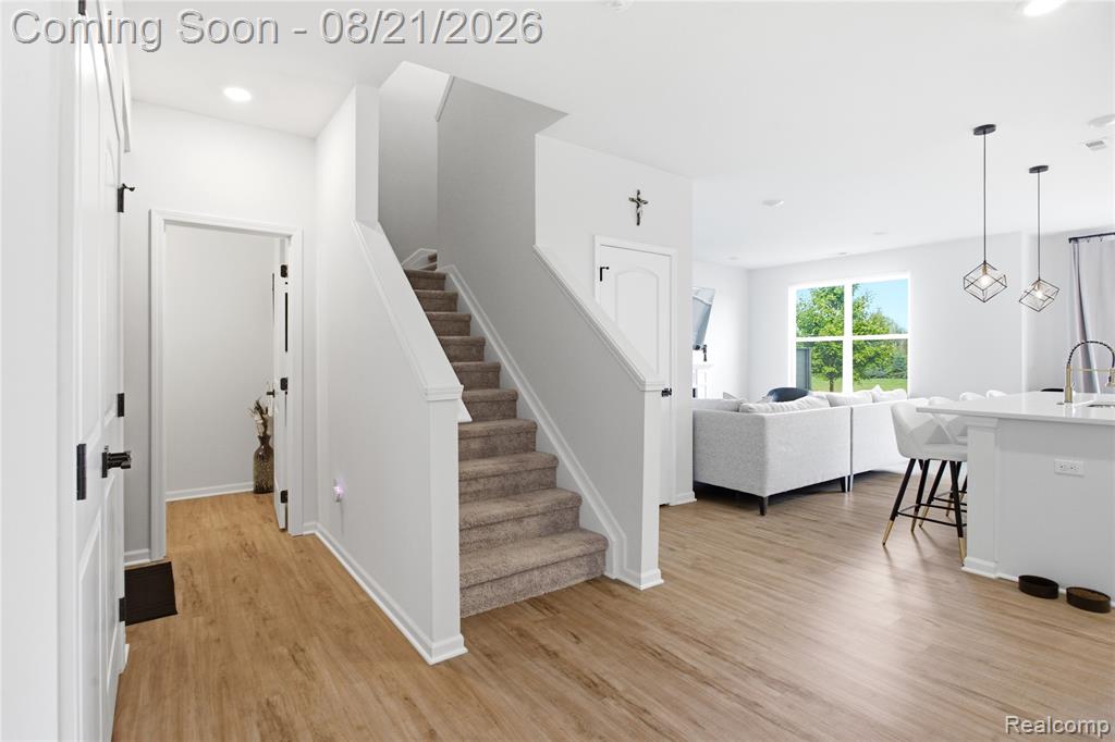 8731 Grove Street Property Photo 6