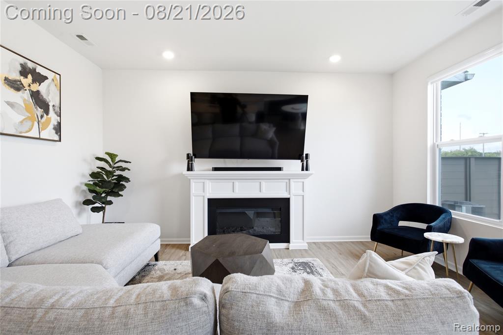 8731 Grove Street Property Photo 15