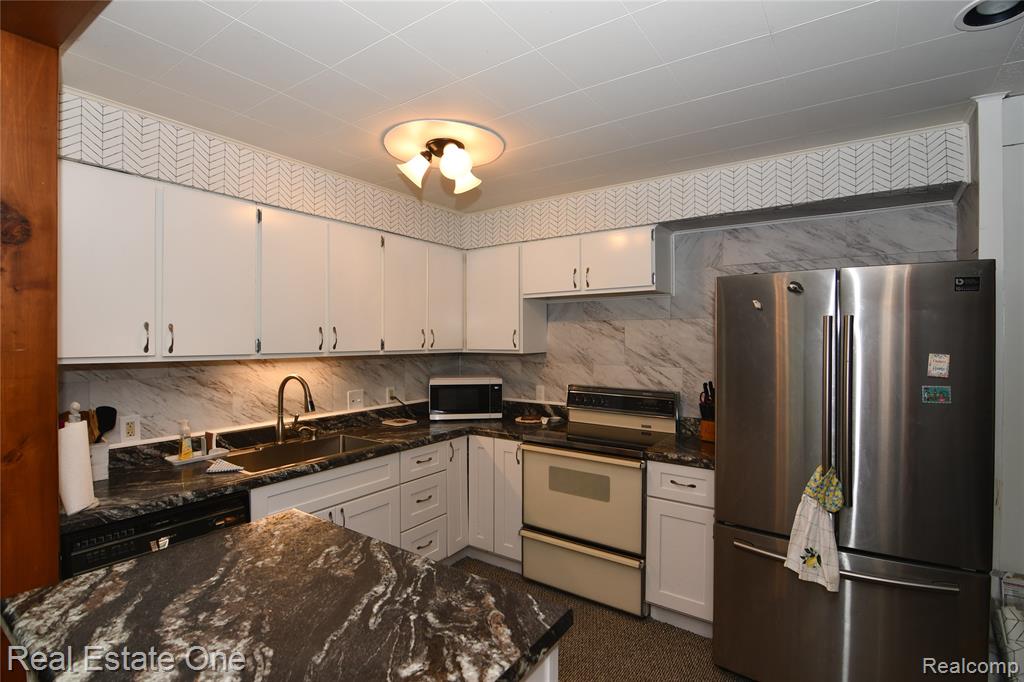 4255 N Ash Road Property Photo 21