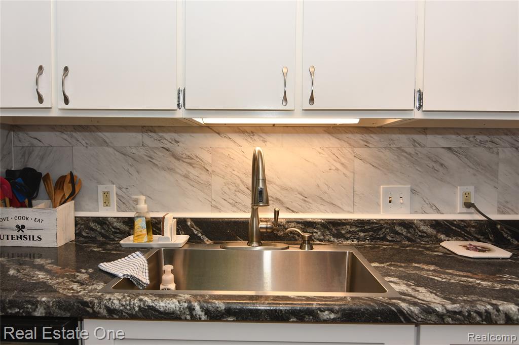 4255 N Ash Road Property Photo 24